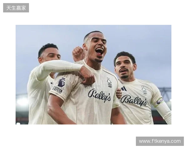 邮报：为马奎尔的离开做准备，曼联考虑引进森林后卫穆里略